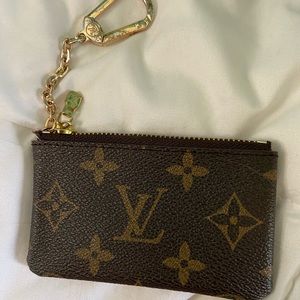 Knock off Louis Vuitton card holder key chain